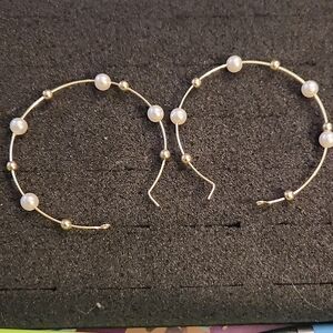 Gold-tone Hoop Earrings with Pearls